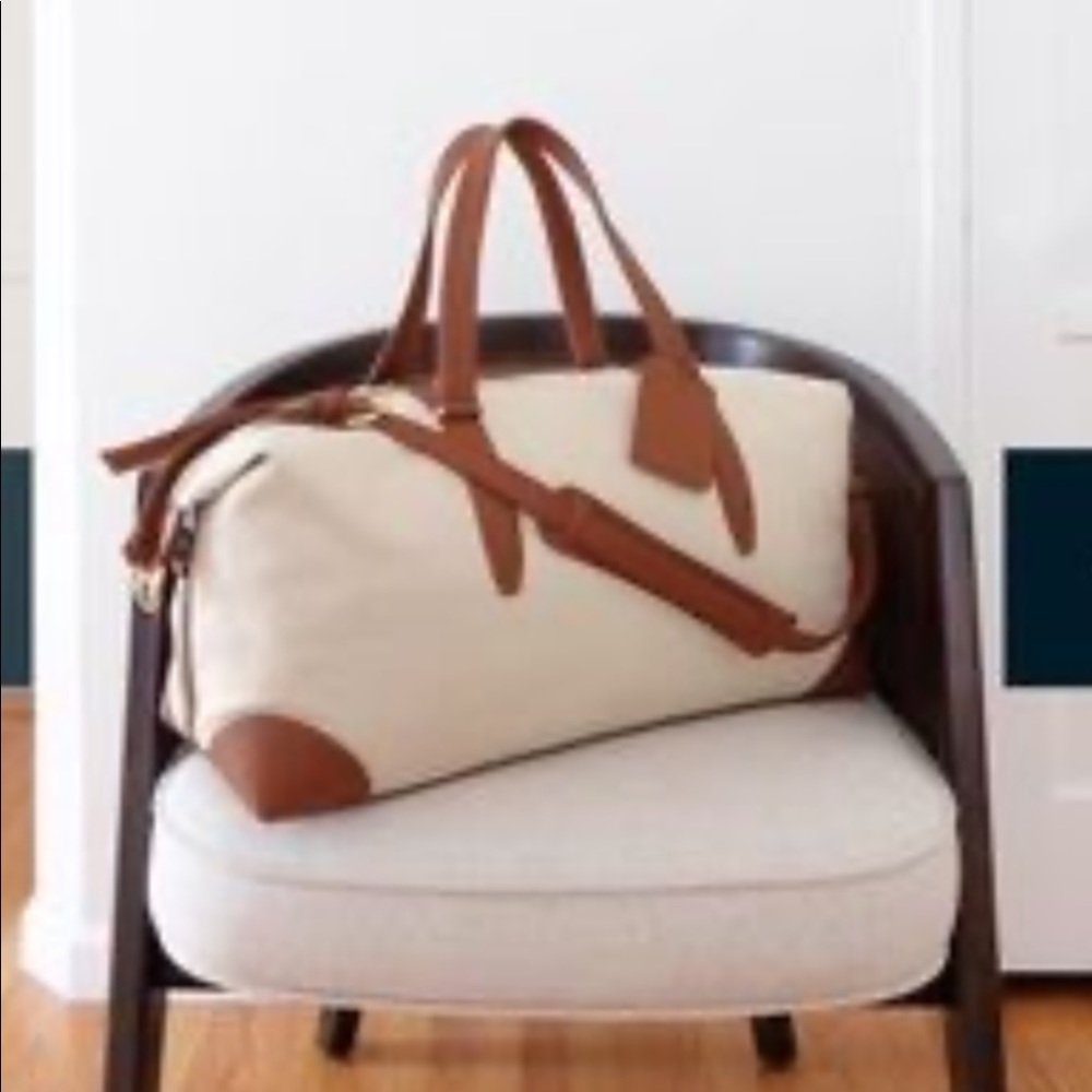 Overnight bag and pouch - Picture 3 of 3